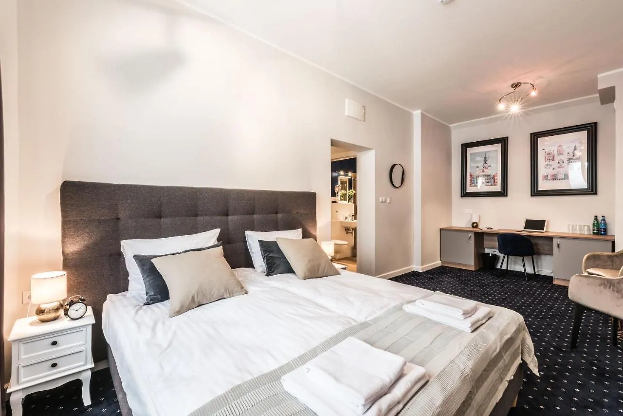 Serenity Aparthotels - Old Town Poznan By Friendly Apartments