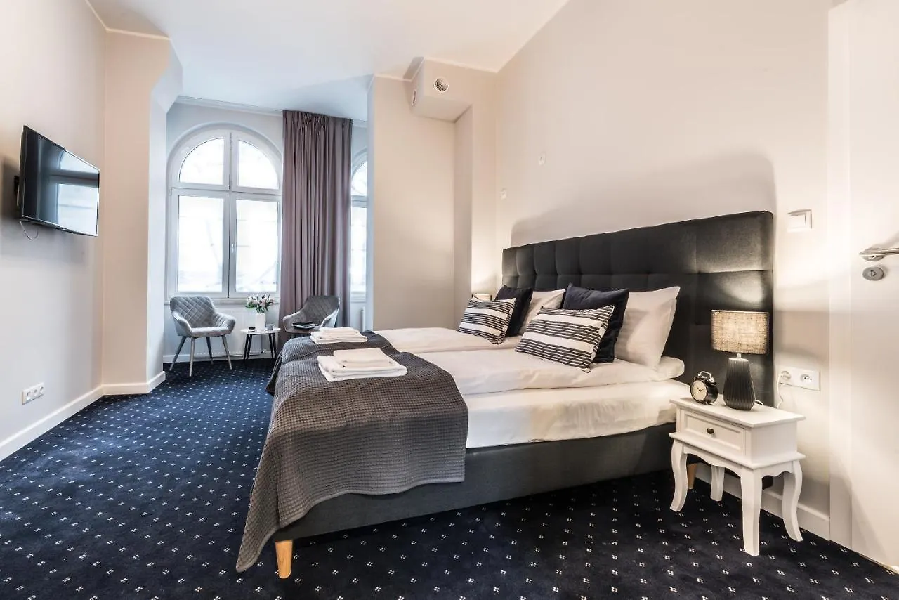 Serenity Aparthotels - Old Town Poznan By Friendly Apartments