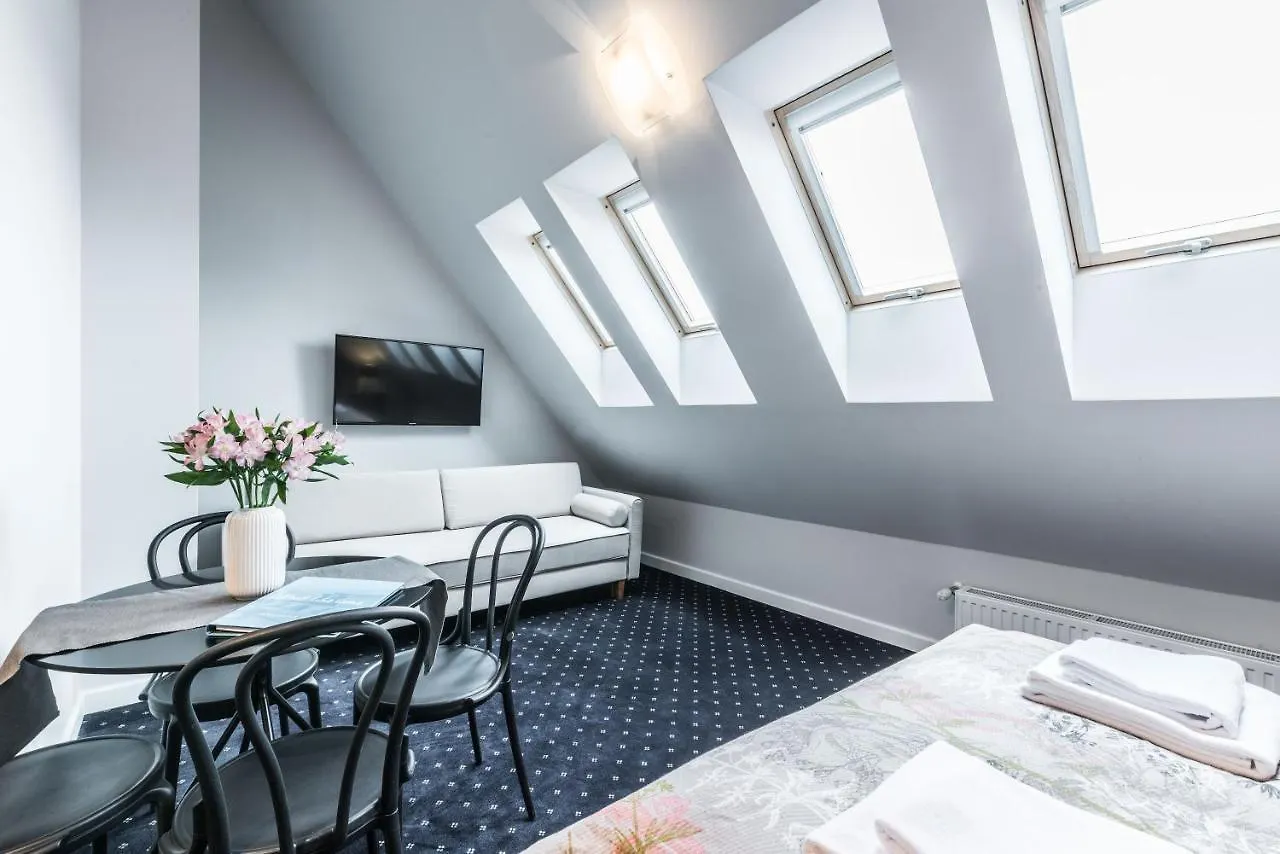 Serenity Aparthotels - Old Town Poznan By Friendly Apartments