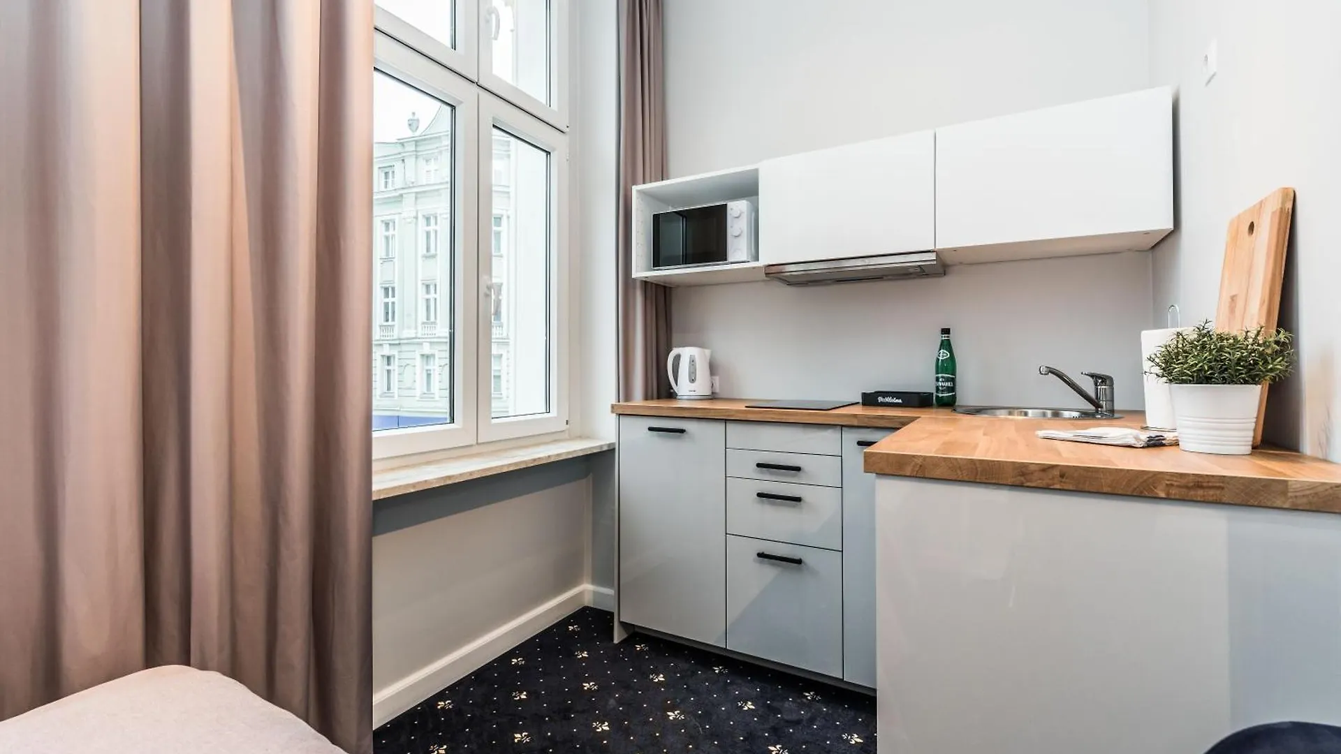 Serenity Aparthotels - Old Town Poznan By Friendly Apartments