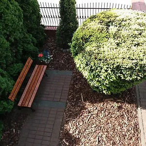 Проживание в семье Tabu, Познань