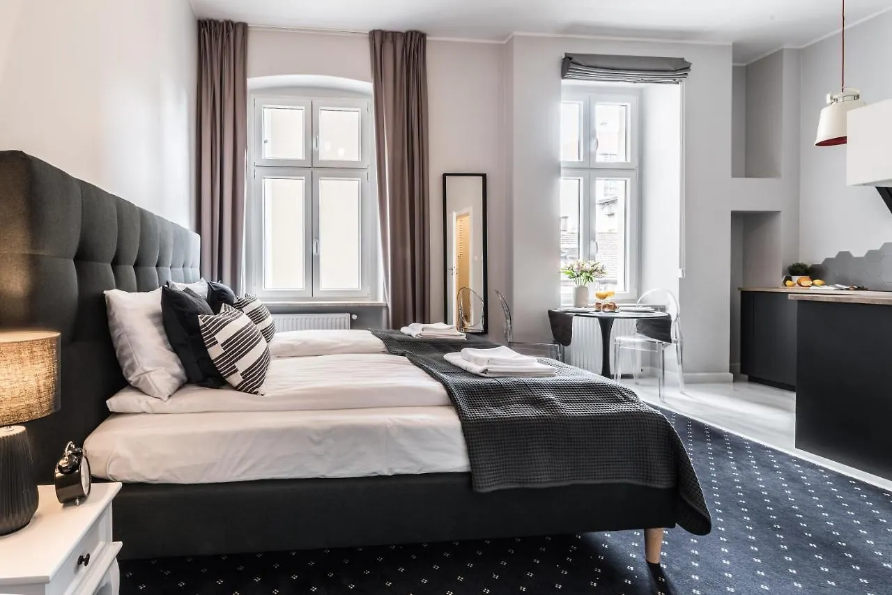 Serenity Aparthotels - Old Town Poznan By Friendly Apartments