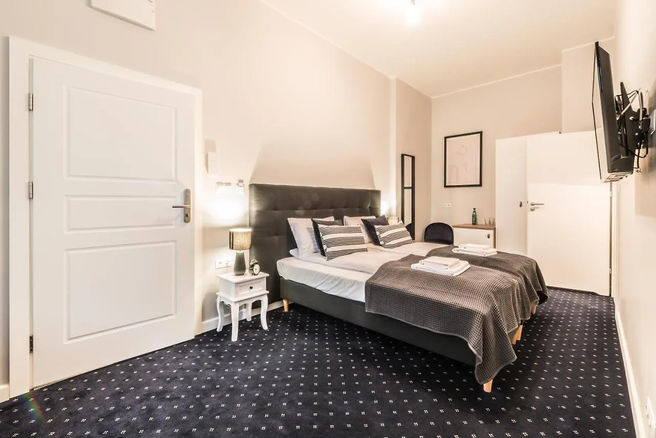 Serenity Aparthotels - Old Town Poznan By Friendly Apartments