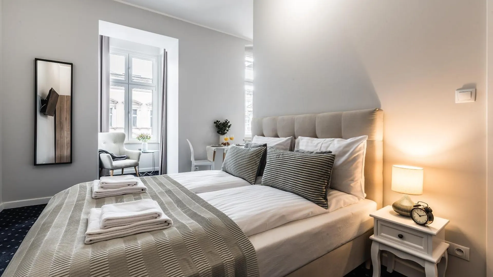 Serenity Aparthotels - Old Town Poznan By Friendly Apartments